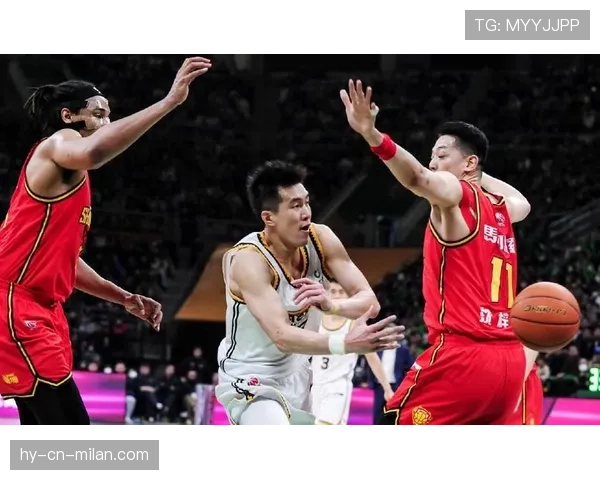 多特蒙德中场一盘散沙，节奏混乱持续加剧，对球队整体表现造成影响