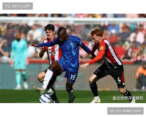 切尔西战术困局持续，新帅攻防失衡问题显现，球队复兴进程面临挑战